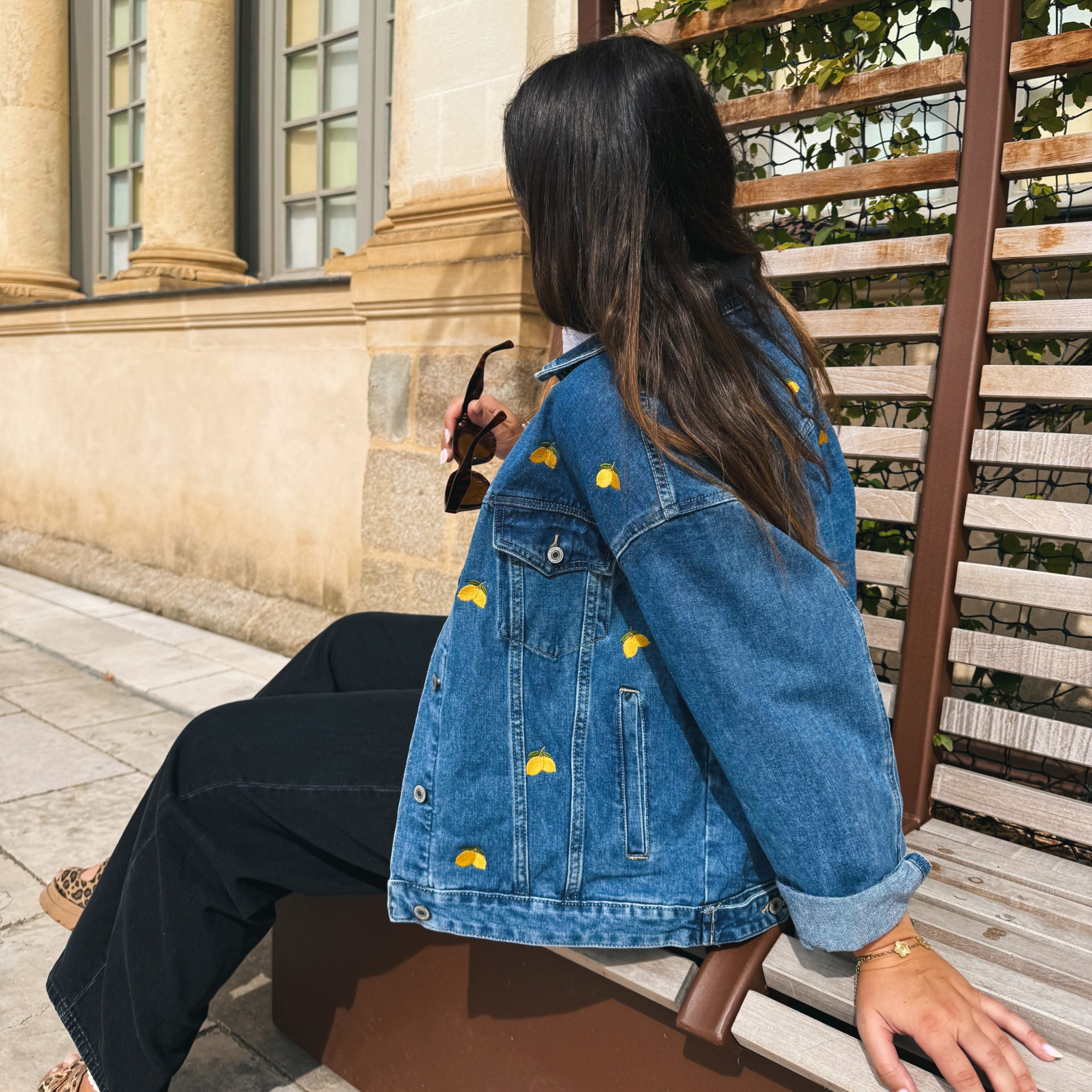 Veste en Jean Brodée – Image 3