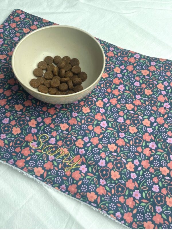 Tapis de gamelle "MINUIT"