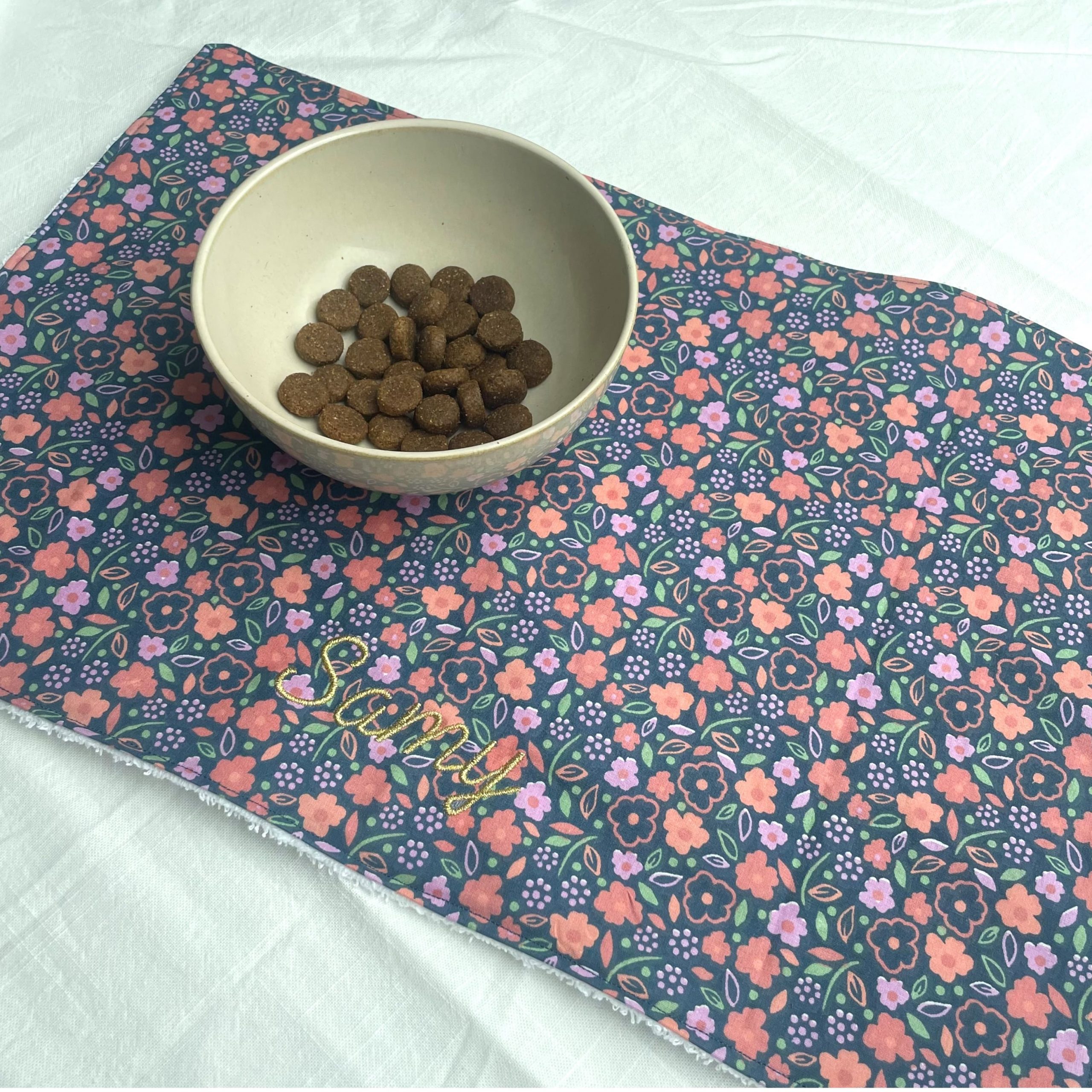 Tapis de gamelle "MINUIT"